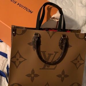 LV ONTHEGO MM